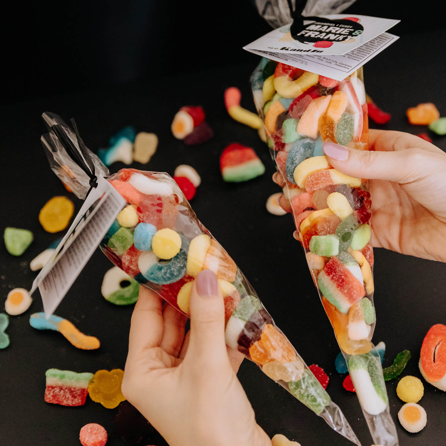 Giant Regular mix cone - 450 g